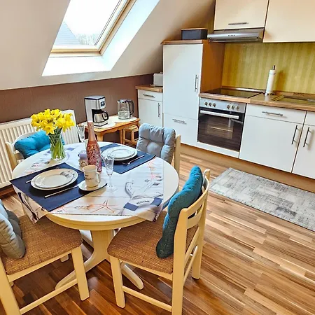 Exclusive Dachgeschosswohnung In Haren/emmeln *