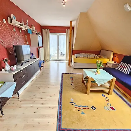 Апартаменты Exclusive Dachgeschosswohnung In Haren/emmeln
