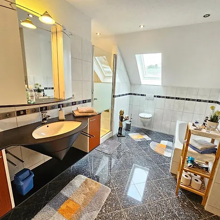 Daire Exclusive Dachgeschosswohnung In Haren/emmeln