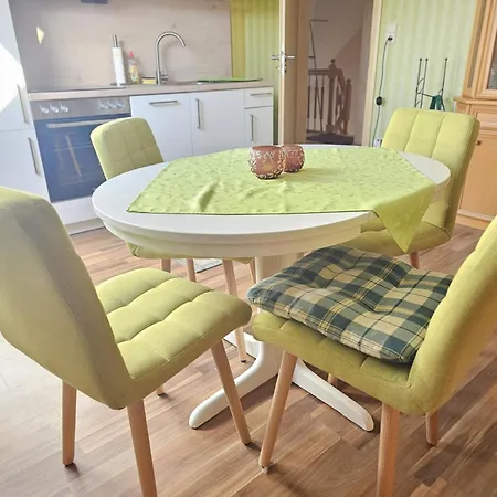 Apartment Exclusive Dachgeschosswohnung In Haren/emmeln