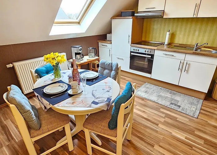 Exclusive Dachgeschosswohnung In Haren/emmeln *